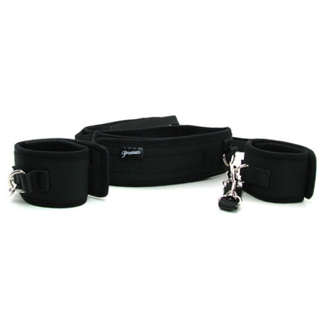 Набор для бондажа Collar with Cuffs and Leash