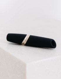 Стимулятор клитора Satisfyer Perfect Kiss